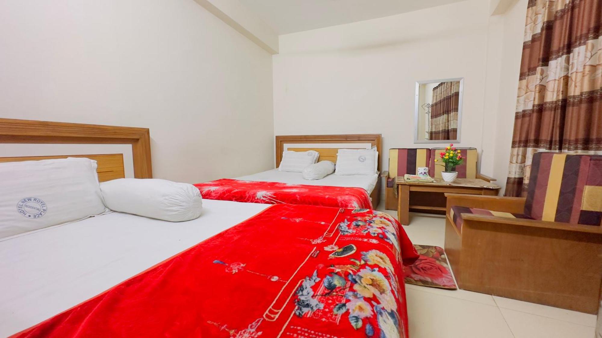 Hotel New Royal Palace Dhanmondi Dakka Kültér fotó